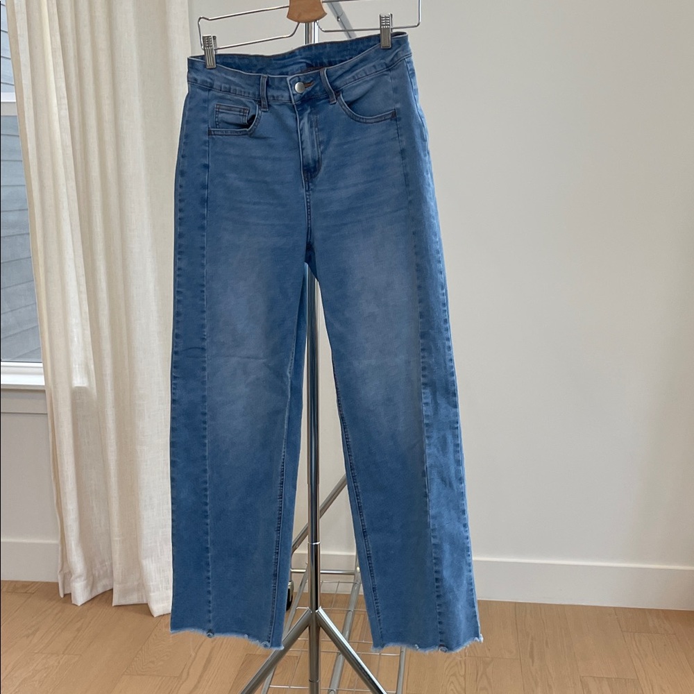 Trendy Blue Ankle Jeans for Women